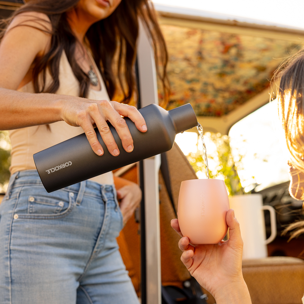 vinnebago-v4 e9a21e7fb71f--Vinnebago-lifestyle.png