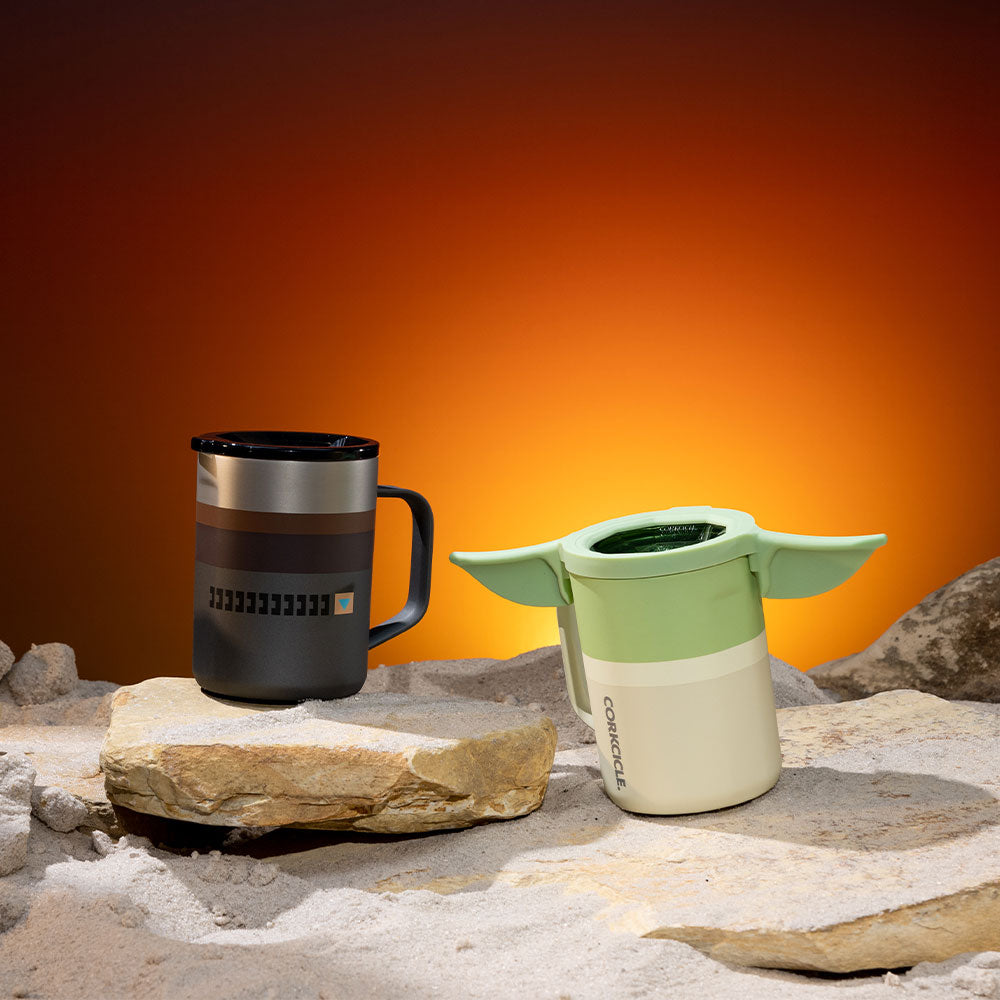 star-warstm-coffee-mug-f7 f0a10f21835d--Mandalorian-Grogu-Mug-1.jpg